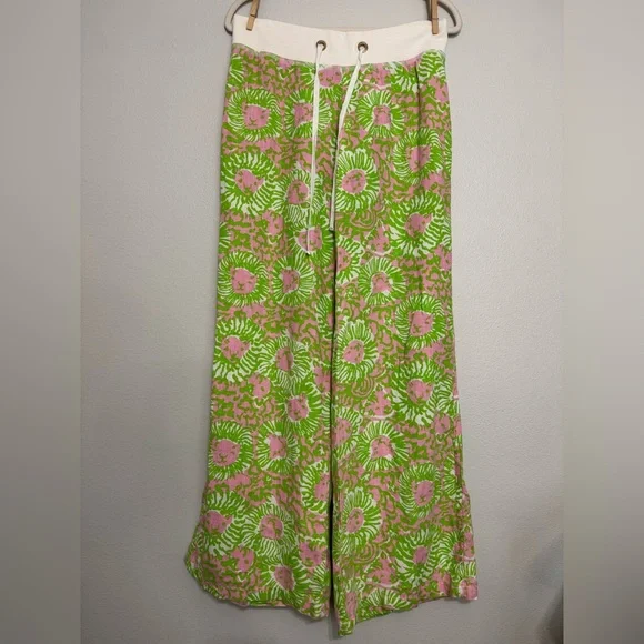 Lilly Pulitzer The Beach Pant in “ Sunnyside Lion “ Print size small - Picture 2 of 4